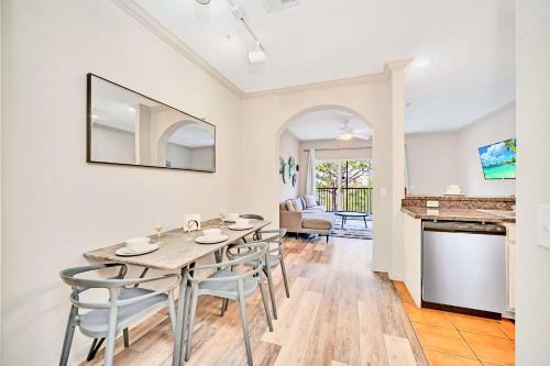 Spacious 2BR Condo with Pool , near Disney!, Orlando (foto 3)