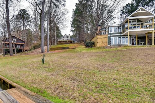 Buckhead Home with On-Site Lake Oconee Access! in 格林斯伯勒