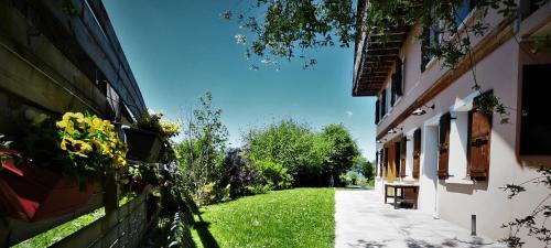 Logis Hôtel - Auberge les Clarines