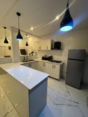 CORAL - 1 Bedroom Maisonette - image 3