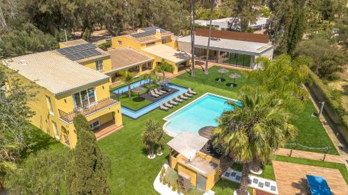 Villa Penina Majestic - Luxury e Exclusivity – khách sạn tại Vale das Hortas