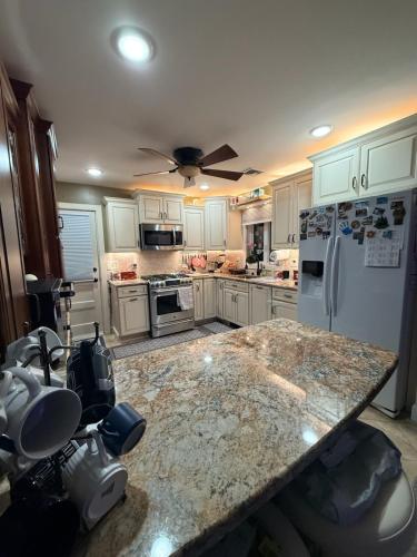 House For Rent Near MetLife Stadium in Hasbrouck Heights