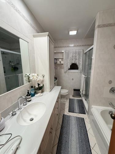 House For Rent Near MetLife Stadium in Hasbrouck Heights