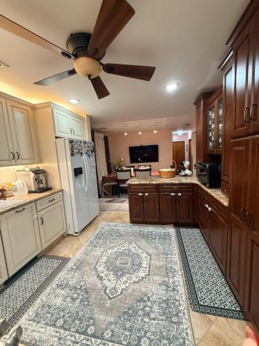 House For Rent Near MetLife Stadium in Hasbrouck Heights