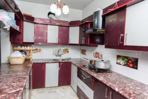 Patel Residency Guest House - image 5