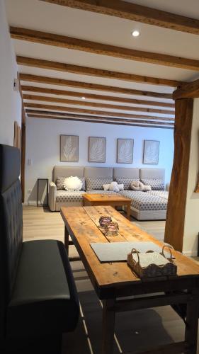 Hof Busen Malibu, Mönchengladbach