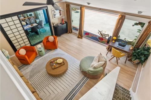 The Malibu Retreat Guest House - Salt Water Pool & Jacuzzi, Nature Oasis in Malibu