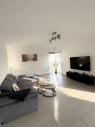 ParisApartment in Homburg Modern, Neu & Elegant in Homburg, Deutschland