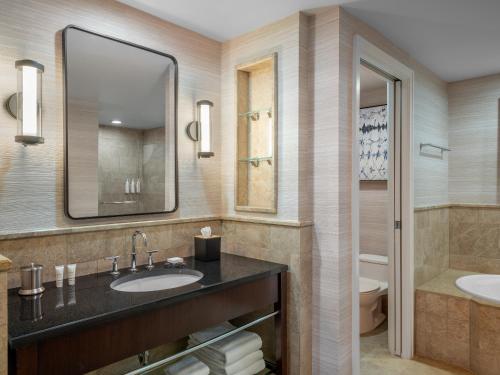 Palm Beach Marriott Singer Island Beach Resort & Spa in Palm Beach Shores, USA