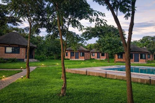 ทัศนียภาพภายนอกโรงแรม, The Hedge Cottages Near Lubambe, Mingomba and KCM Mines in ชิลิลาบอมบเว
