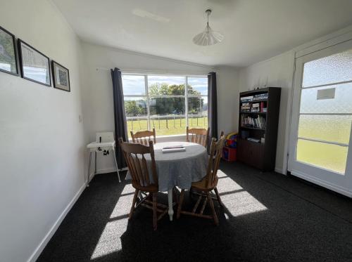 Palvelut, Cliff Top Cottage in Hunterville