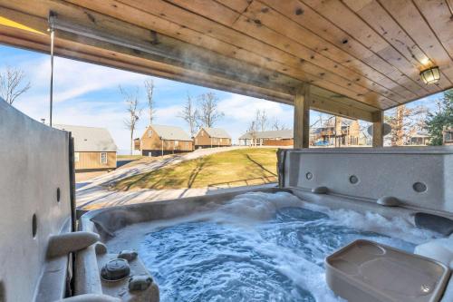 This is IT Cabin with a hot tub fire pit & indoor pool in Kimball (TN)
