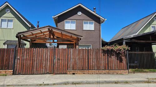 Casa Los Queltehues, Villarrica