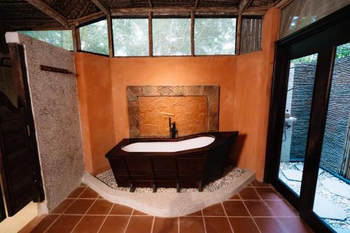 Bathroom, Whale Island Resort in Van Phong Bay