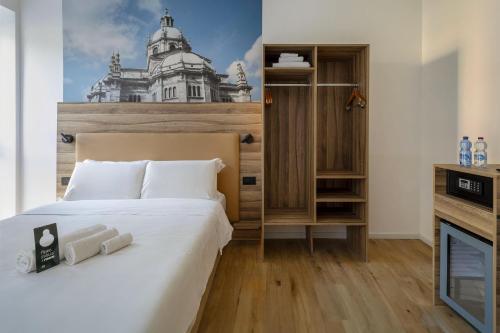 1 queen bed