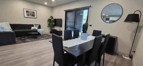 Lodge 1, Family Luxury Country Retreat Spa & Pool in Diamond Creek