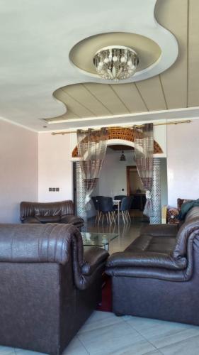Bel appartement en plein Taza in 타자