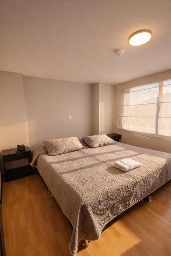 2 bedrooms, 4 beds