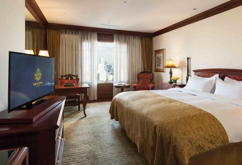 Club Deluxe Double Room