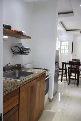 Villa SONJASAA Cozy apartment AC, Hot Water, WiFi, Pool, Bar, Bani 203 in Bani