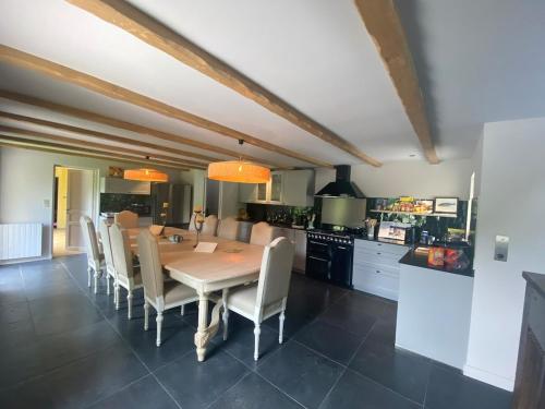 Penty plage Kersiguenou - Espace balnéo gîte à louer Perros