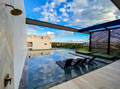 1BR Apt with Private Terrace and Spa in the Tulum