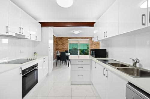 #1 Sydneyside Modern home in Strathfield in Drummoyne