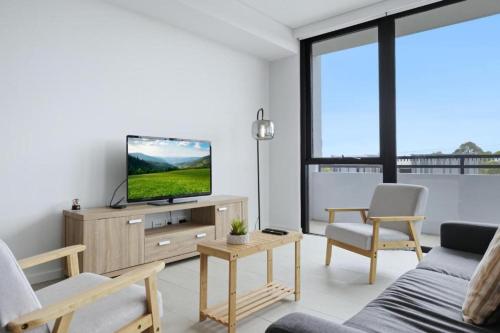Luxury 2BR Apartment in Melrose Park Free Parking Close to Sydney CBD - image 12