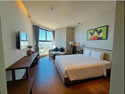 room detail thumbnail 0