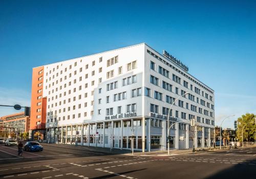 Me And All Hotel Berlin East Side, Part Of Jdv By Hyatt