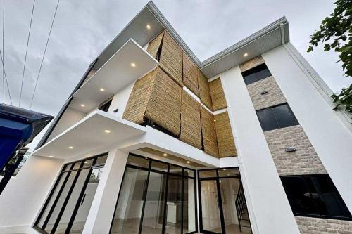 Eva's Guest House, General Luna
