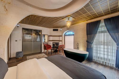 room detail thumbnail 1