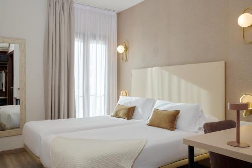 Hostal Centric - main image