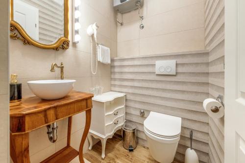 Le Monde Luxury Accommodation - image 6