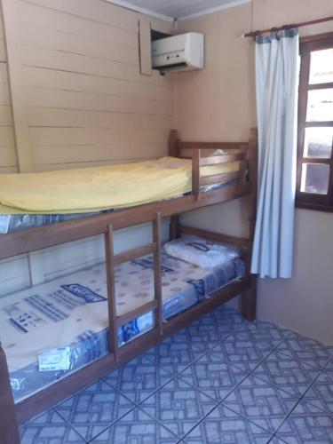 Casa na guarda do Embaú material - image 2