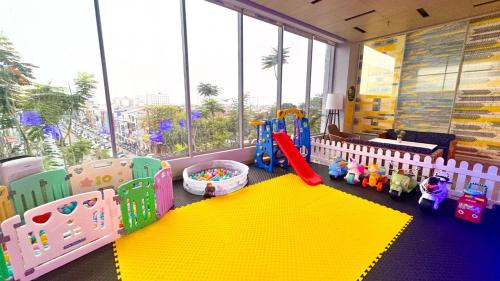 YELLO Hotel Paskal Bandung in Bandung