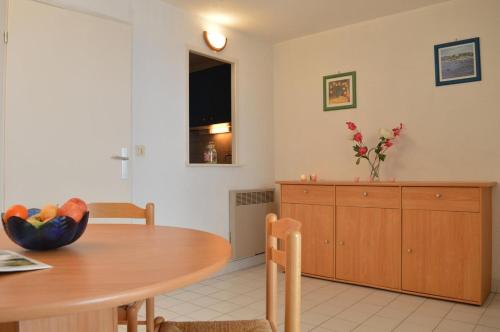 FS020-1504 Appt Studio cabine 4 personnes FREJUS - image 4