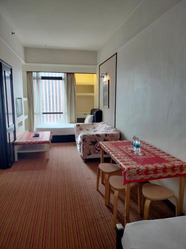 Night suite apartment at time square kl - image 14