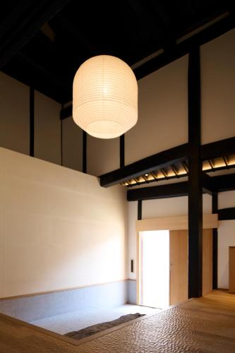 Airport Shuttle - Private Edo Villa - AGE GEIHINKAN 阿下迎賓館 in Jinseki