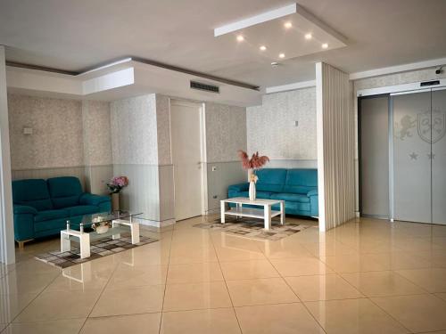 Ресторан, Hotel Futuro in Аверса