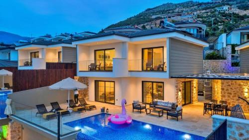 Yeşilköy 2 bedroom secluded villa with private pool hot tub – khách sạn tại Yeşilköy