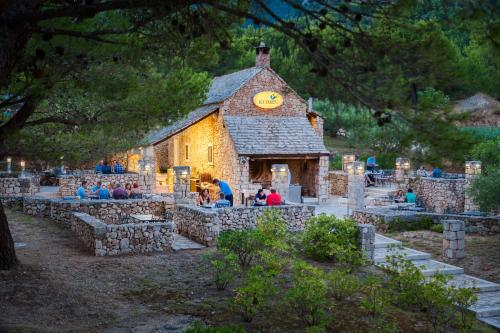 Restoran, BRETANIDE Sport & Wellness Resort - All Inclusive in Brac Island
