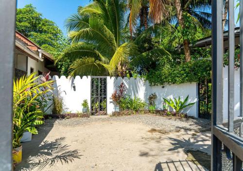 Hotelli välisilme, Gecko Cottage - Cosy 2-Bedroom in Bagamoyo Old Town in Bagamoyo