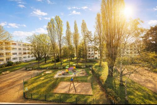 兒童遊樂場, Appartement Chilly Mazarin T3 Proche Aéroport Orly (Appartement Chilly Mazarin T3 Proche Aeroport Orly) in 希利馬紮蘭
