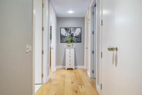Luxury & Central 2 Bedroom Ormeau Road Apartment – khách sạn tại Ormeau