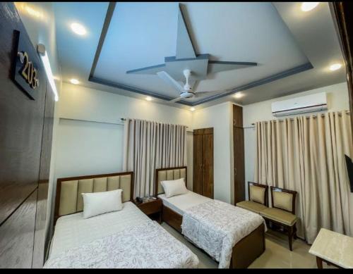 Signature Inn Guest House in Faisal Cantonment