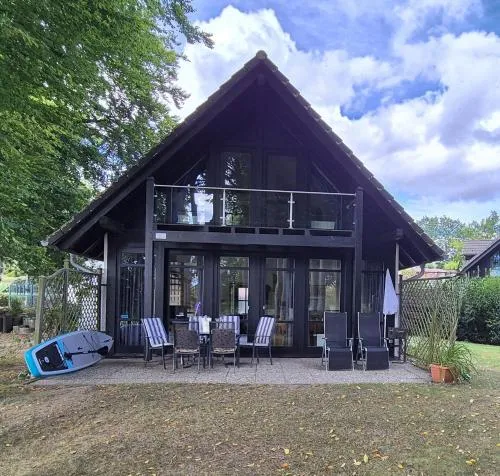Ferienhaus Plau am See direkt am Strand in Plau am See, Deutschland