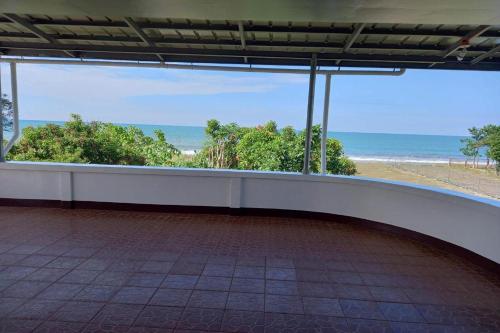 Seven Waves Beachfront La Union - 전망