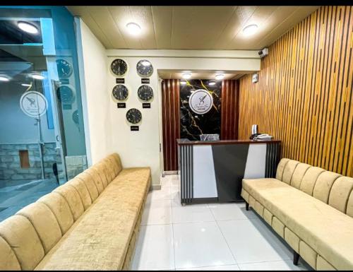 Signature Inn Guest House in Faisal Cantonment
