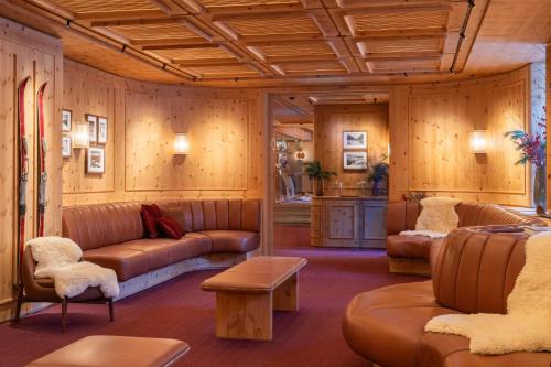 bar/salon, Kulm Hotel St. Moritz in Saint Moritz